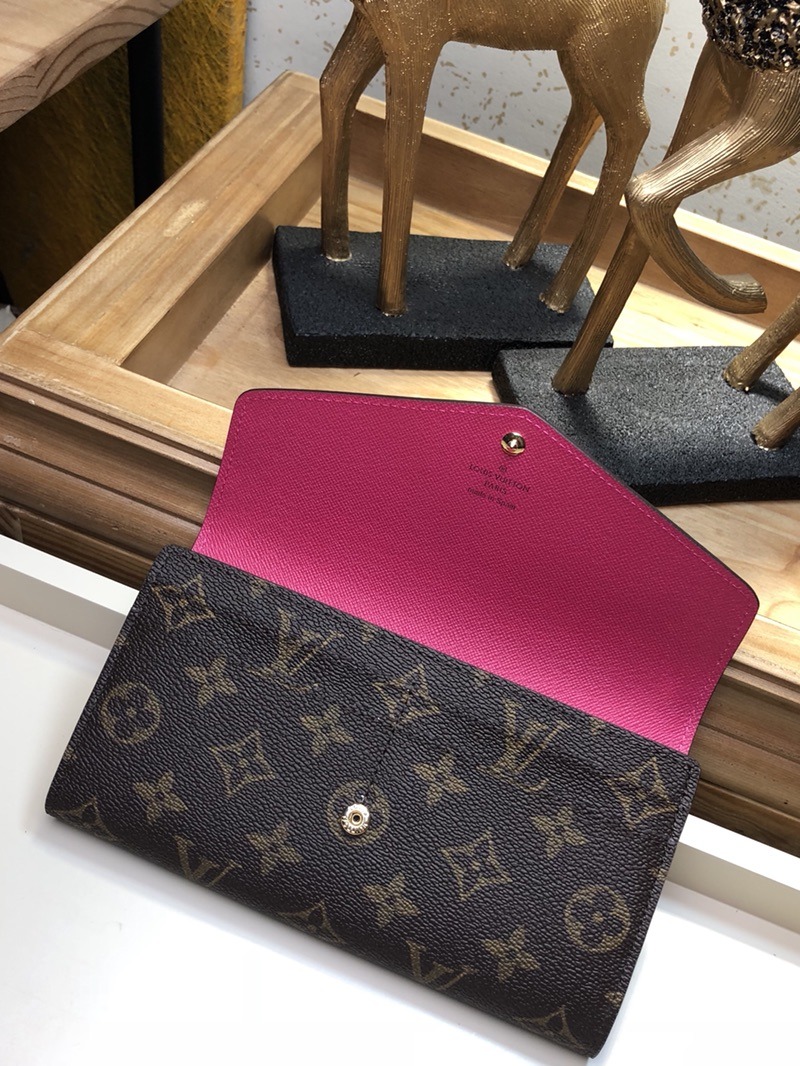 Louis Vuitton Sarah Wall